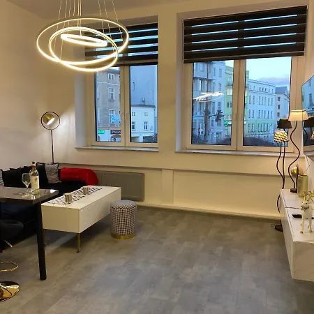 Centrum Lux Goldenapart Wonderland Plac Niepodleglosci 2 ילנייה גורה