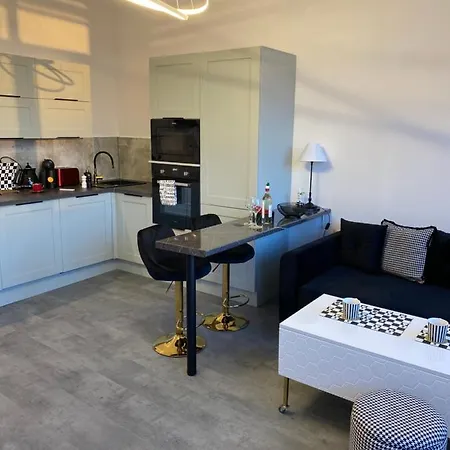Centrum Lux Goldenapart Wonderland Plac Niepodleglosci 2 *