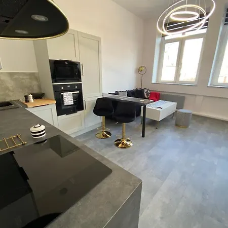 דירה Centrum Lux Goldenapart Wonderland Plac Niepodleglosci 2 ילנייה גורה