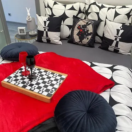 Centrum Lux Goldenapart Wonderland Plac Niepodleglosci 2 * ילנייה גורה